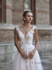 Витончена весільна сукня з бретелями «Violet»