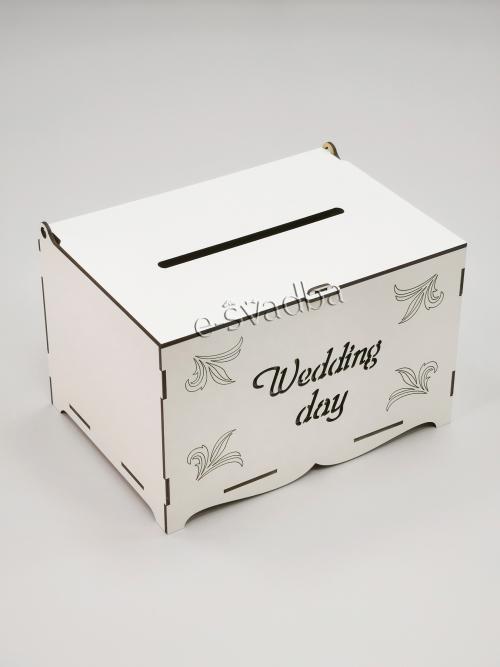 Скриня з різбленим малюнком «Wedding day» 09